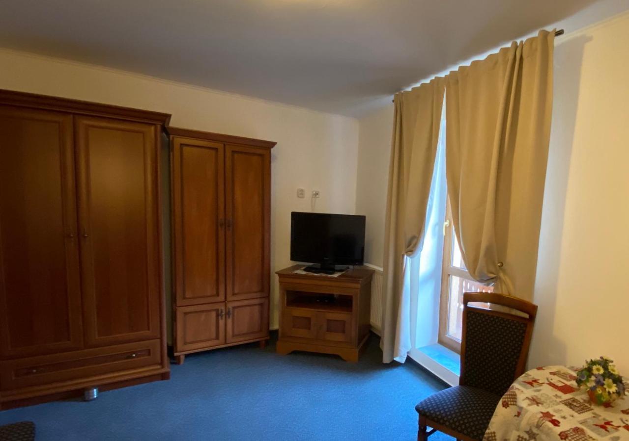 Penzion Vila Petra Bed&Breakfast Veľký Slavkov Eksteriør billede