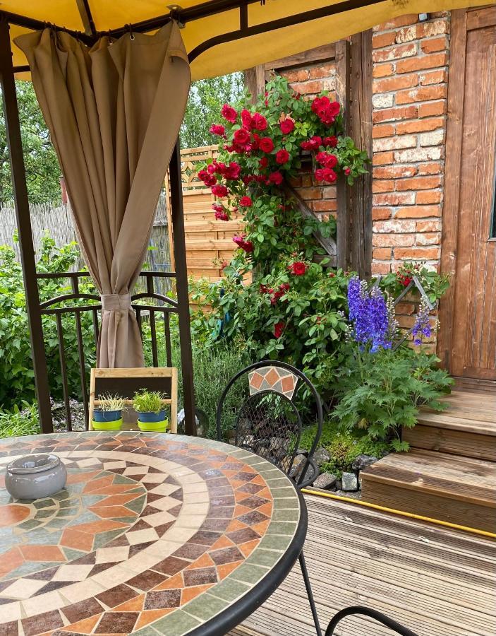 Penzion Vila Petra Bed&Breakfast Veľký Slavkov Eksteriør billede