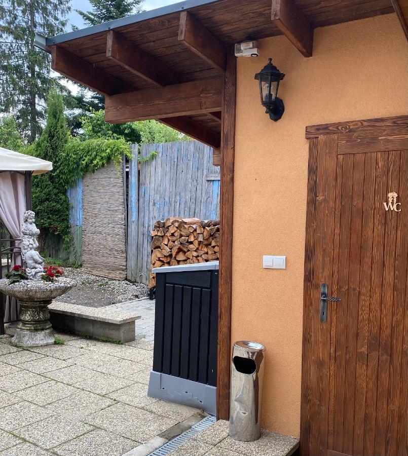 Penzion Vila Petra Bed&Breakfast Veľký Slavkov Eksteriør billede