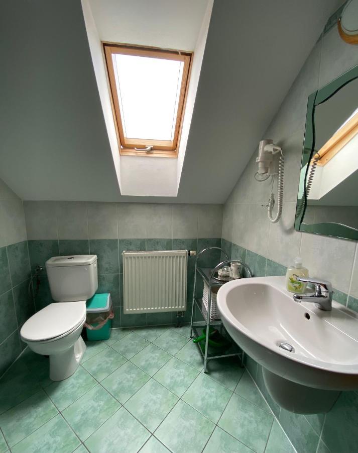 Penzion Vila Petra Bed&Breakfast Veľký Slavkov Eksteriør billede