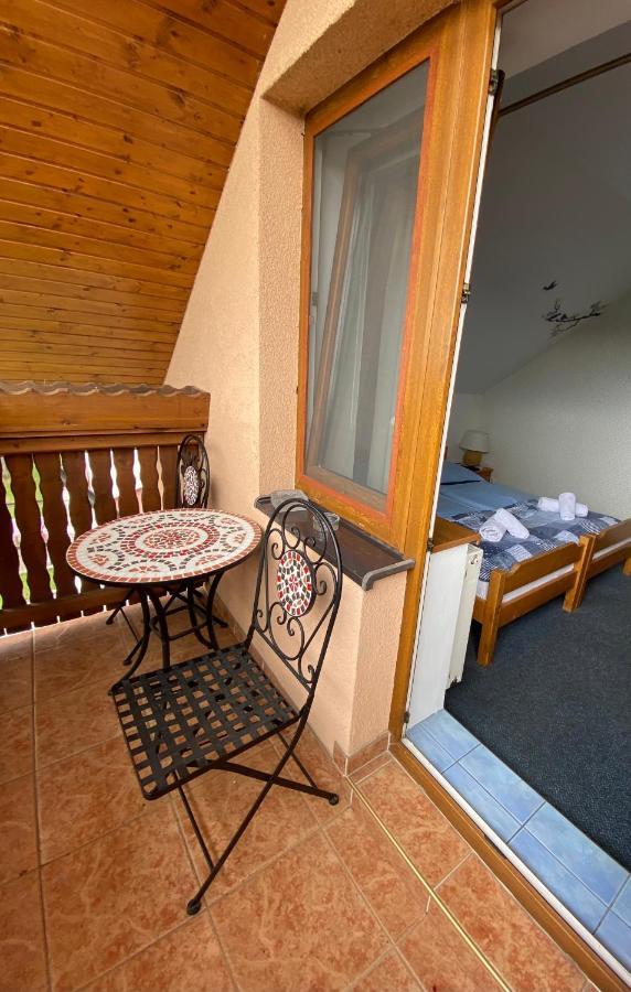 Penzion Vila Petra Bed&Breakfast Veľký Slavkov Eksteriør billede