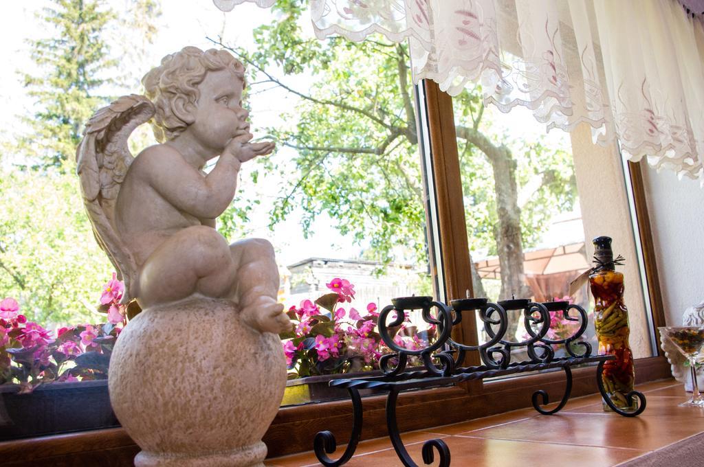 Penzion Vila Petra Bed&Breakfast Veľký Slavkov Eksteriør billede